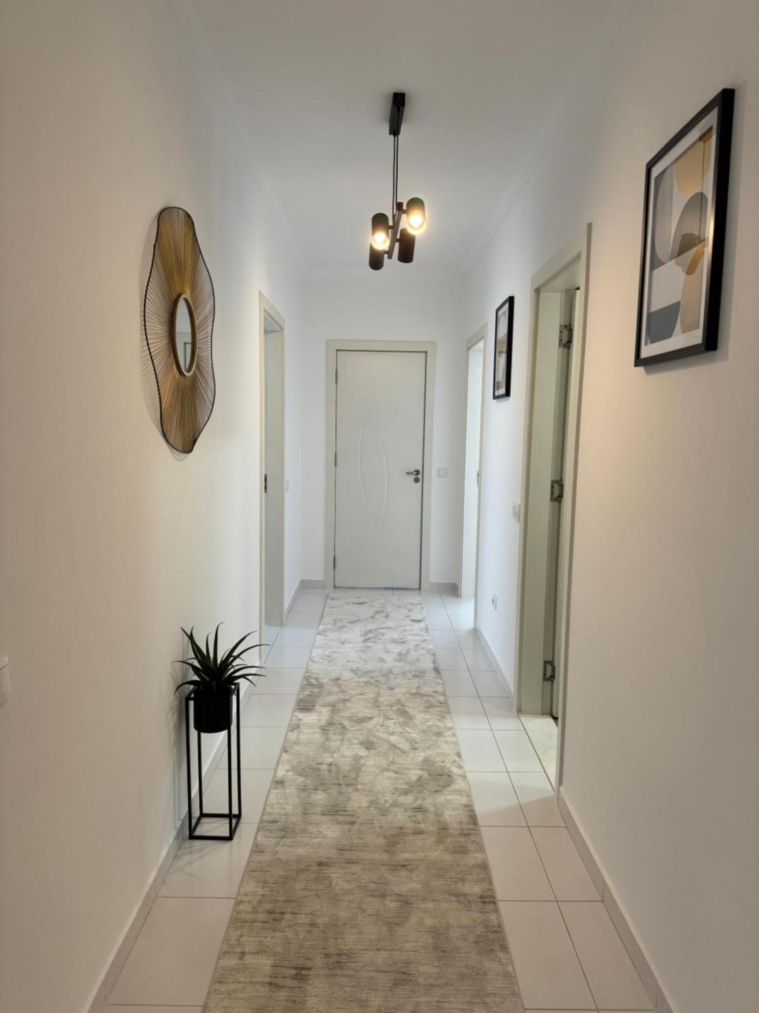 דירות פרישטינה Penthouse Exclusive מראה חיצוני תמונה
